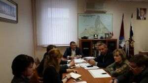 В управе Красносельского района прошло совещание по работе комплекса ЖКХ