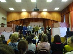 В Красносельской школе №315 поставили спектакль, посвященный празднику Победы