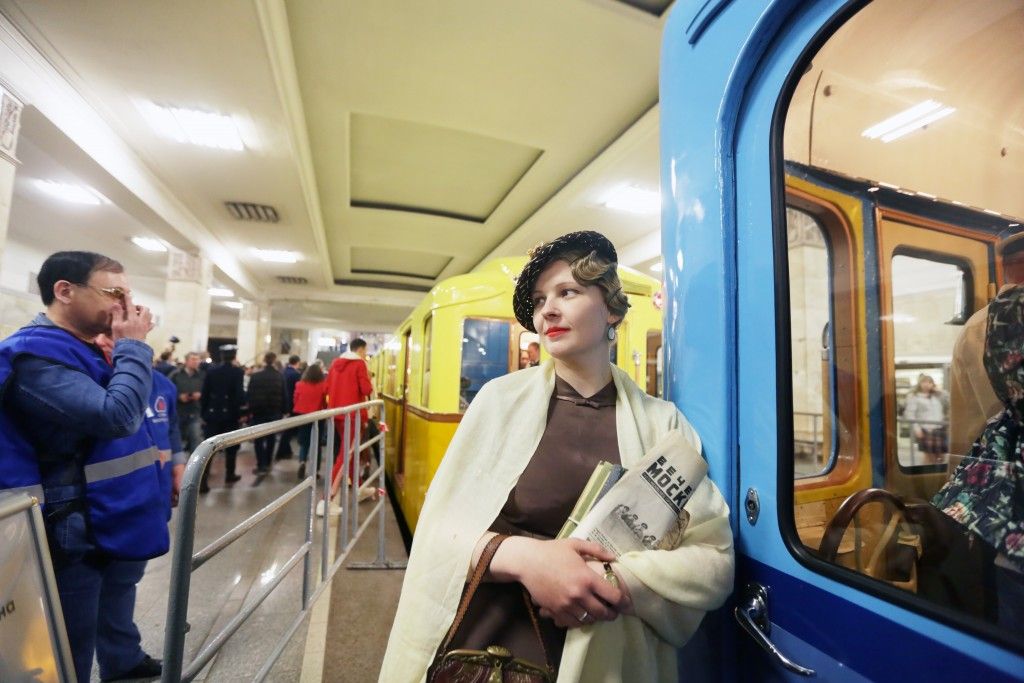 Поездка в метро. День Московского метрополитена. День рождения Московского метро. Московский метрополитен юбилей. День рождения Московского метрополитена.