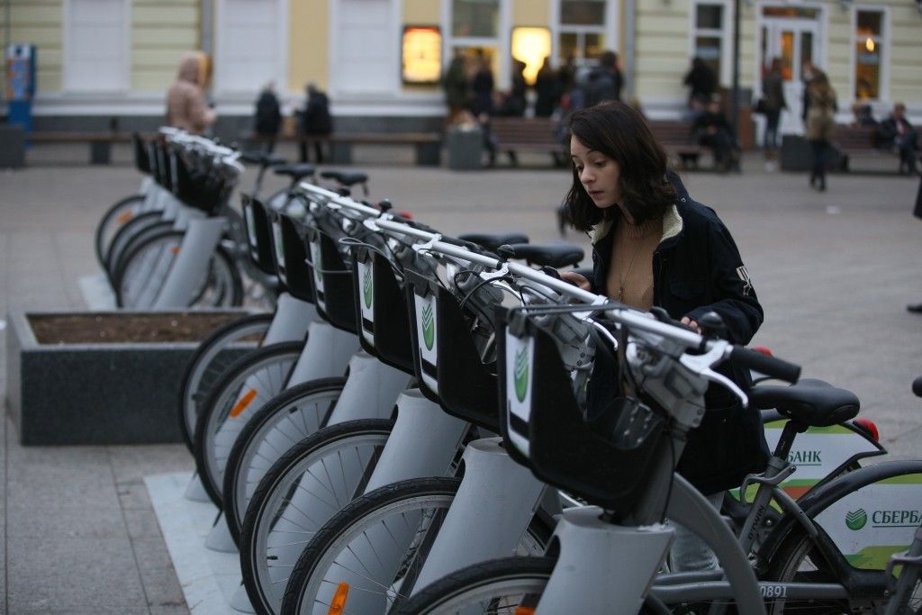 Велопрокат в москве. Велопрокат ВЕЛОБАЙК. Прокатный велосипед. Московский велопрокат.