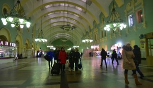 Рабочие завершили отделку внутреннего помещения Казанского вокзала