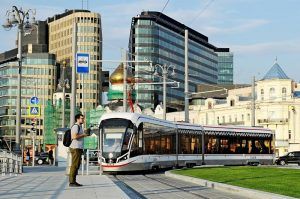 Пассажиров перевозят трамваи нового поколения «Витязь-М». Фото: Александр Кожохин, "Вечерняя Москва"
