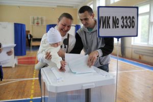 Около миллиона заявок о голосовании по месту пребывания подали на выборы президента РФ. Фото: Владимир Смоляков, «Вечерняя Москва»