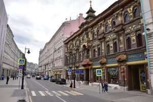 Москвичей пригласили на экскурсию по городским усадьбам