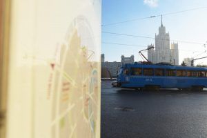 Более 2/3 москвичей ежедневно пользуются общественным транспортом. Фото: Александр Кожохин, «Вечерняя Москва»