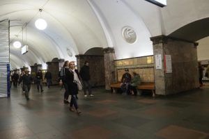 Новыми плакатами украсят поезда Серпуховско-Тимирязевской линии метро. Фото: Антон Гердо, «Вечерняя Москва»