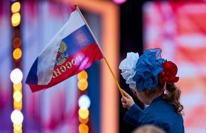 Гулянья по случаю Дня флага России проходят на 33 городских площадках. Фото: сайт мэра Москвы