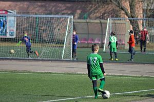 Футбольные матчи пройдут у команды школы №27 «Сокол». Фото: Анна Быкова