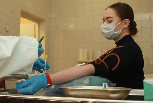 Примерно 20% москвичей имеют иммунитет к COVID-19. Фото: Наталия Нечаева, «Вечерняя Москва»