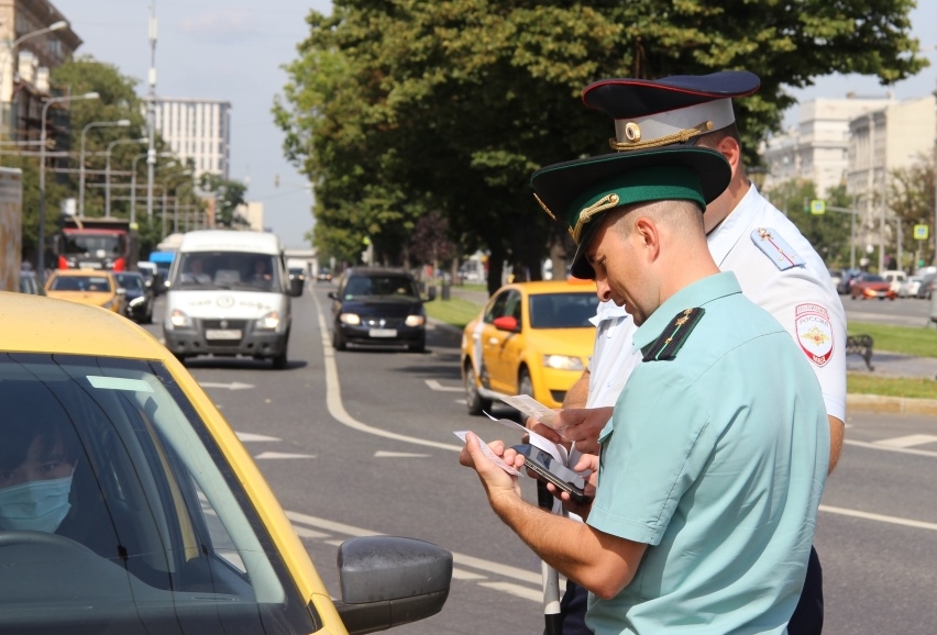 Московские приставы