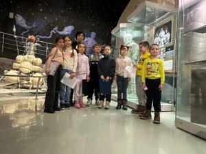 Ученики школы №1284 посетили экскурсии по столичным музеям. Фото со страницы школы в социальных сетях