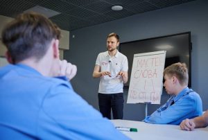 Стартовал курс по ораторскому мастерству для студентов КМТ. Фото: страница колледжа в социальных сетях