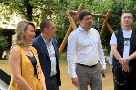Двор на Краснопрудной готовят к благоустройству. Фото: страница управы в социальных сетях.
