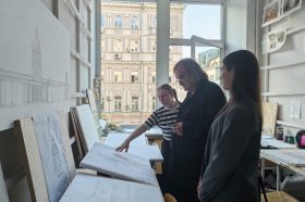 Просмотр студенческих проектов в формате мастер-класса прошел в РАЖВиЗ. Фото: официальная страница РАЖВиЗ в социальных сетях