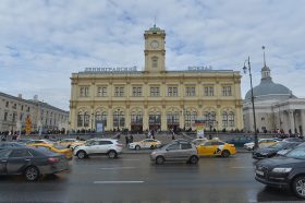 Искусство на вокзале, или Мозаичные панно украсят Ленинградский вокзал после модернизации. Фото: Александр Кочубей, «Вечерняя Москва»