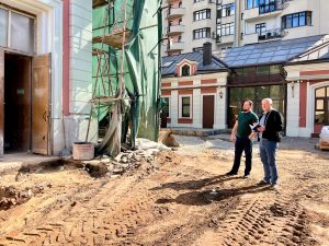 Возрождение исторического наследия: усадьбу XIX века реставрируют в районе. Фото: официальная страница управы в социальных сетях