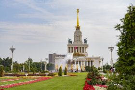 Собянин и Любимова пригласили посетить выставку шедевров Русского музея на ВДНХ Фото: Медиатека ВДНХ
