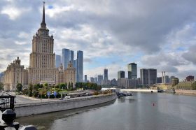 «Путь к Олимпу»: в Москве стартует всероссийский турнир по художественной гимнастике. Фото: Анна Быкова, «Вечерняя Москва»
