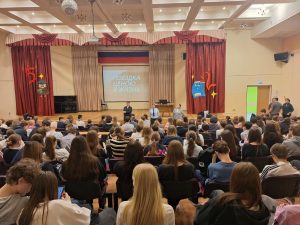 Мероприятие о технике безопаности провели в школе №1284. Фото: страница школы №1284 в социальных сетях.