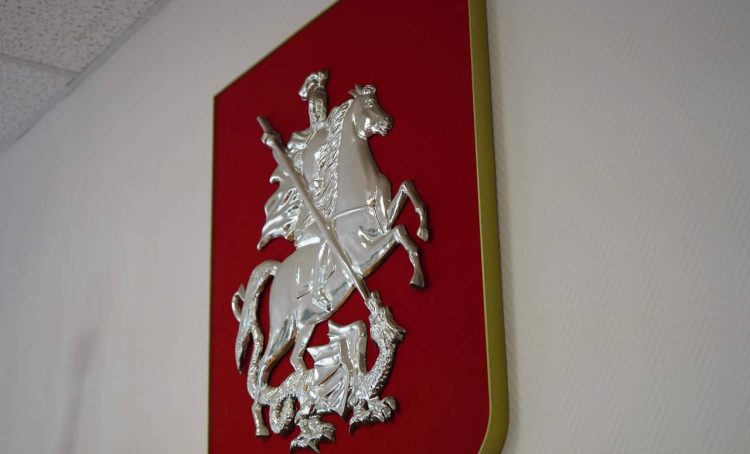 Заместитель главы Красносельского района провела обход. Фото: Анна Быкова, «Вечерняя Москва»