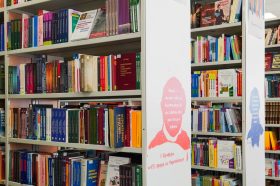 Игровую программу в честь Дня матери проведут в библиотеки №267. Фото: Ксения Догонашева, «Вечерняя Москва»