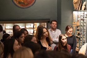 Студенты РЖАВиЗ Ильи Глазунова посетили ВООПИК. Фото: страница РЖАВиЗ Ильи Глазунова в социальных сетях