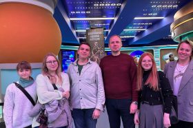 Ученики школы №1500 приняли участие в мероприятии «Знание.Наука». Фото: страница школы №1500 «Пушкинская школа» в социальных сетях.