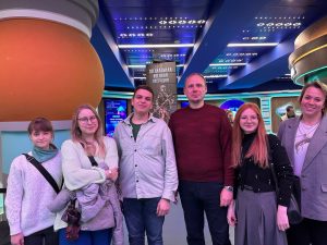 Ученики школы №1500 приняли участие в мероприятии «Знание.Наука». Фото: страница школы №1500 «Пушкинская школа» в социальных сетях.