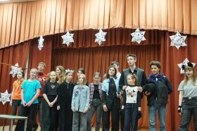 Премьера постановки учеников состоялась в школе №315. Фото: страница школы №135 в социальных сетях