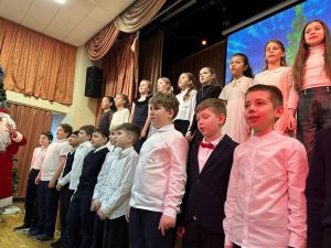 Новогодняя елка состоялась в школе №1500. Фото: страница школы №1500 «Пушкинская школа» в социальных сетях