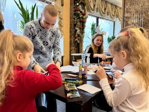 Елка главы управы состоялась в Красносельском районе. Фото: страница управы Красносельского района в социальных сетях