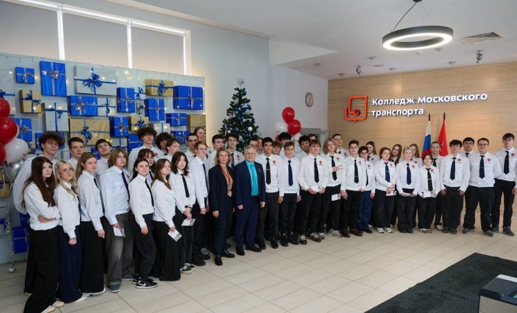 Встреча с космонавтом Андреем Борисенко состоялось в КМТ. Фото: Telegram-канал Колледжа московского транспорта