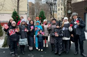 День всех влюбленных отметили в Красносельском районе. Фото: официальная старница Молодежной палаты в социальных сетях