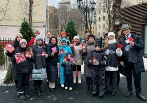 День всех влюбленных отметили в Красносельском районе. Фото: официальная страница Молодежной палаты в социальных сетях