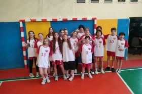 Команда школы №1284 завоевала серебро в Президентских состязаний. Фото: официальная страница школы №1284 в социальных сетях